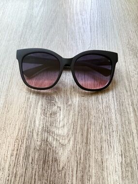 quay australia its my way black pink fade oversized cat eye sunglasses eyewear